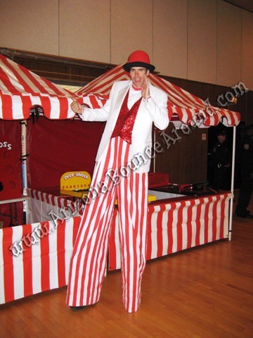 Hire circus stilt walkers in Phoenix Arizona